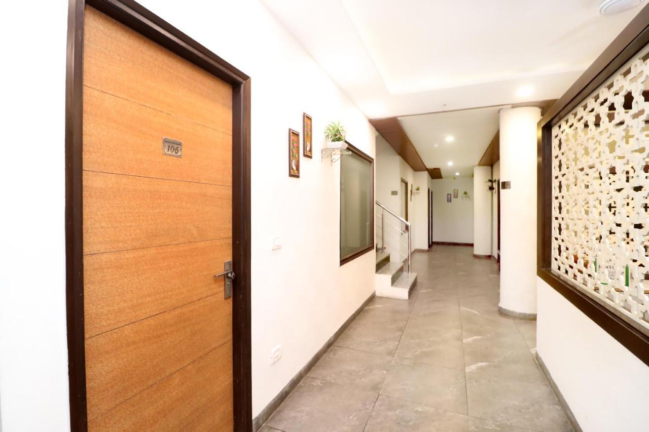 Hotel Seven- Center Of City Chandīgarh Exteriér fotografie