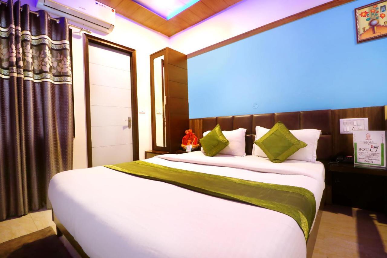 Hotel Seven- Center Of City Chandīgarh Exteriér fotografie