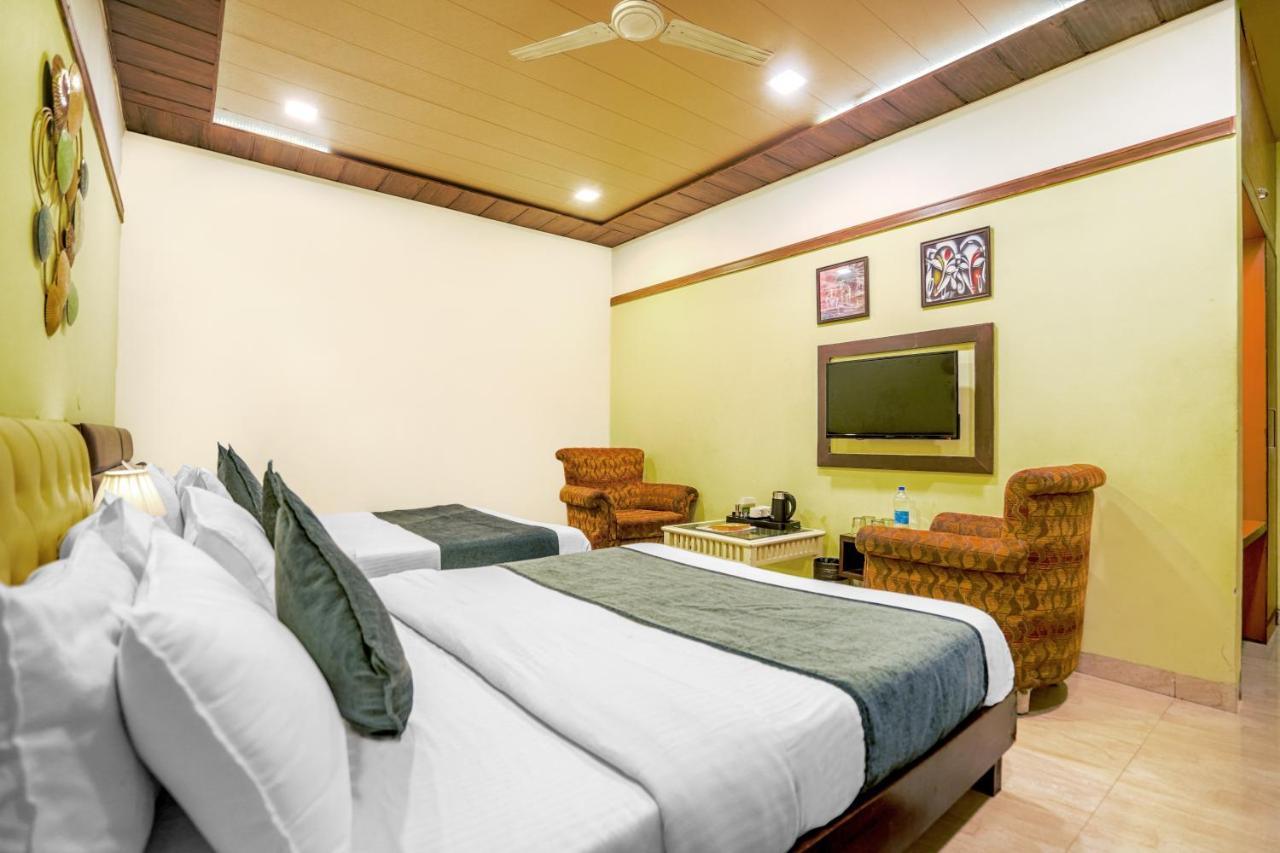 Hotel Seven- Center Of City Chandīgarh Exteriér fotografie