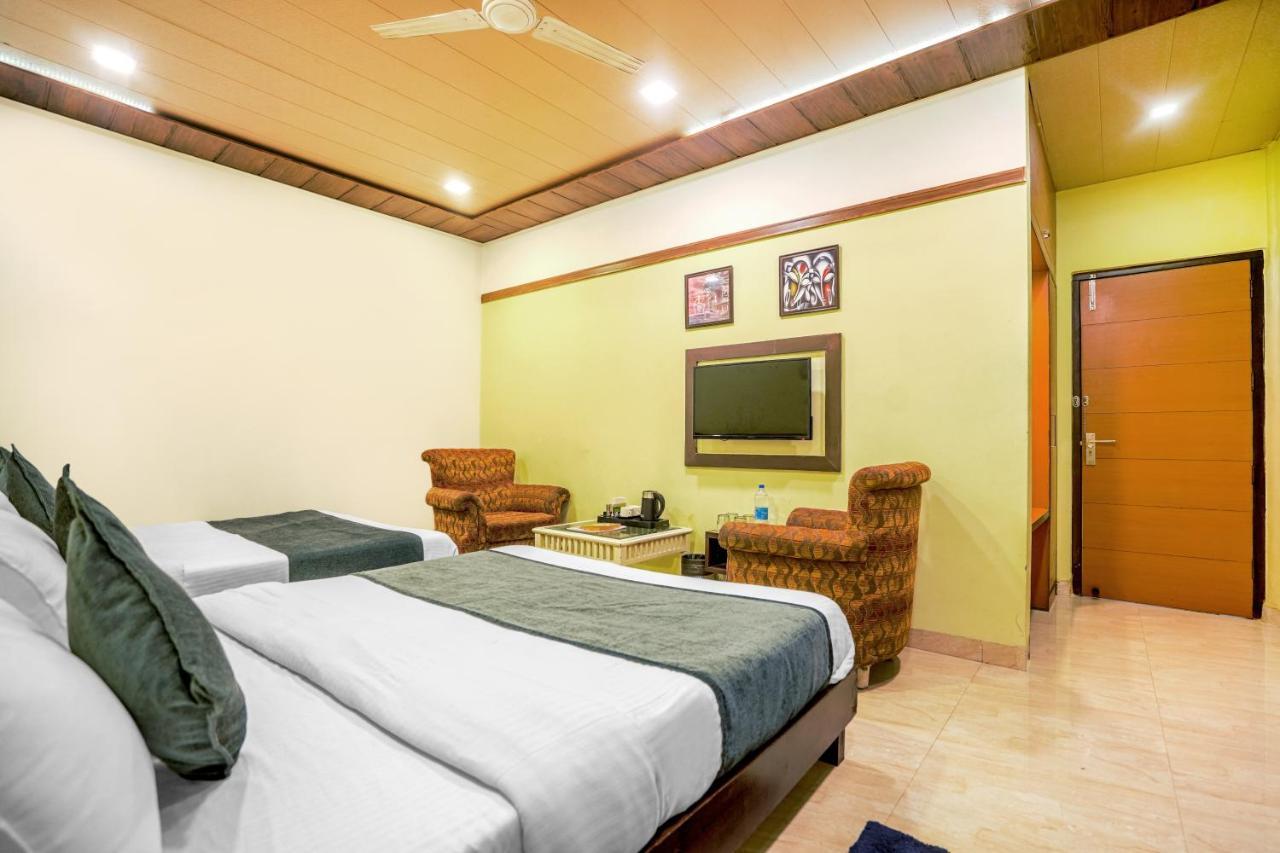 Hotel Seven- Center Of City Chandīgarh Exteriér fotografie