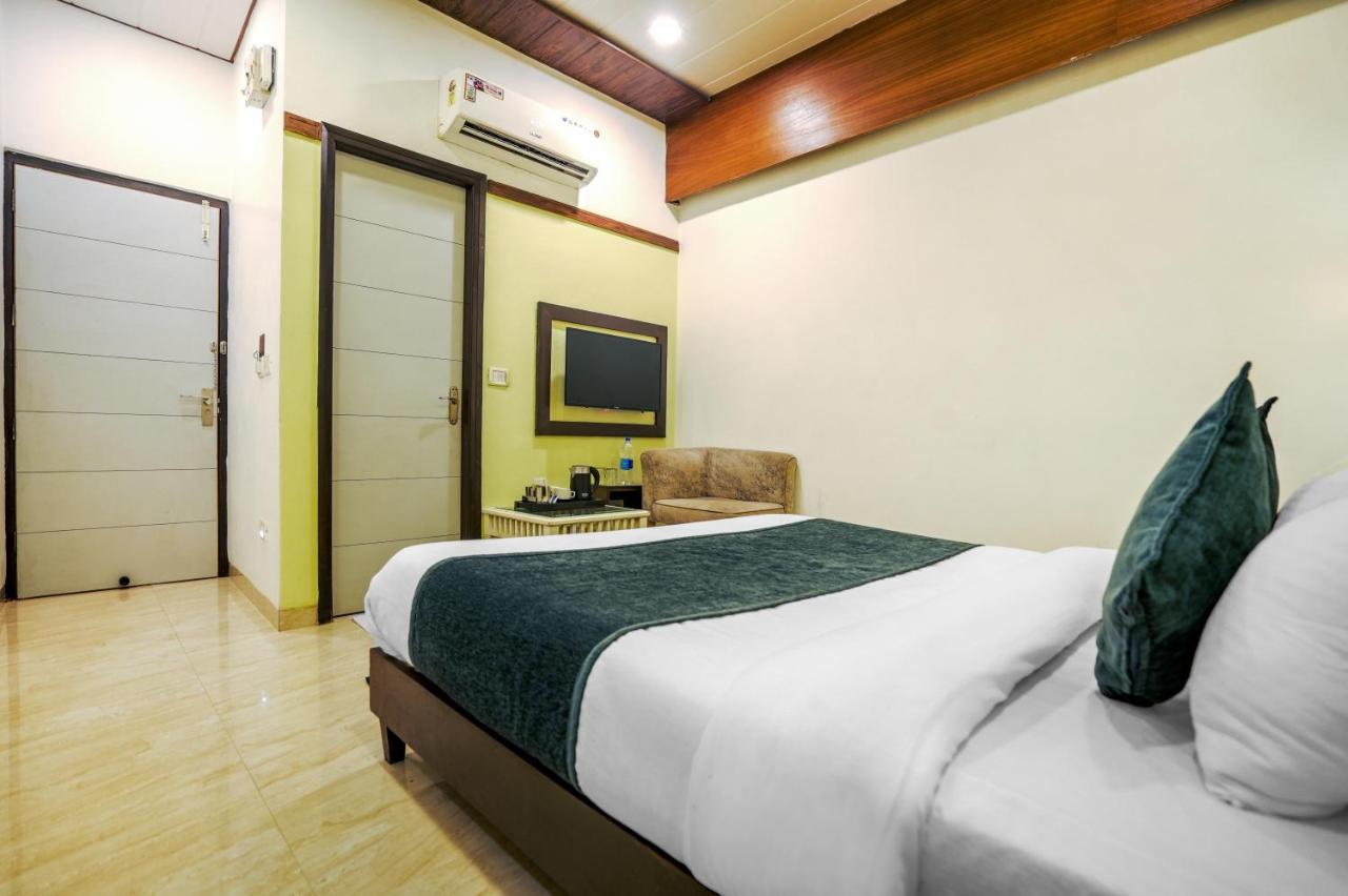 Hotel Seven- Center Of City Chandīgarh Exteriér fotografie